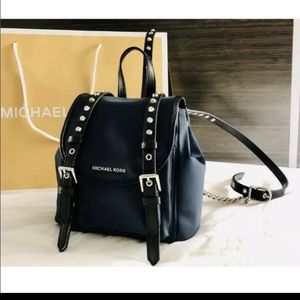 Iso Leila Micheal kors bag